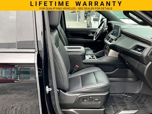 Used 2024 Chevrolet Tahoe Z71 w/ Z71 Off-Road Package AWD/4WD image 7