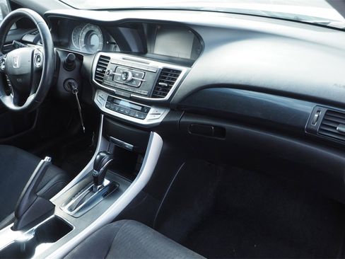 Used 2015 Honda Accord Sport image 20