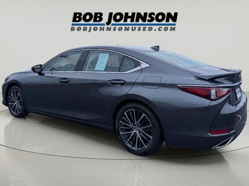 Used 2023 Lexus ES 350 w/ Premium Package FWD image 4