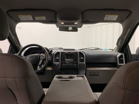 Used 2015 Ford F150 XLT AWD/4WD image 18