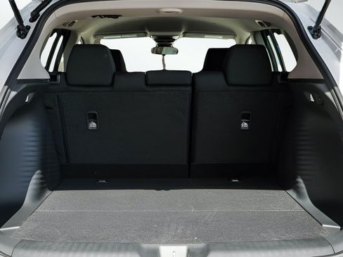 New 2027 Honda HR-V LX image 8