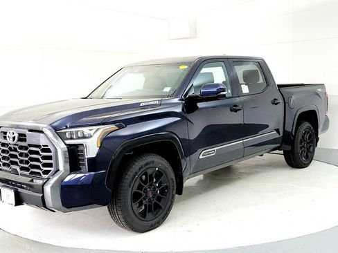 New 2026 Toyota Tundra Limited AWD/4WD image 3