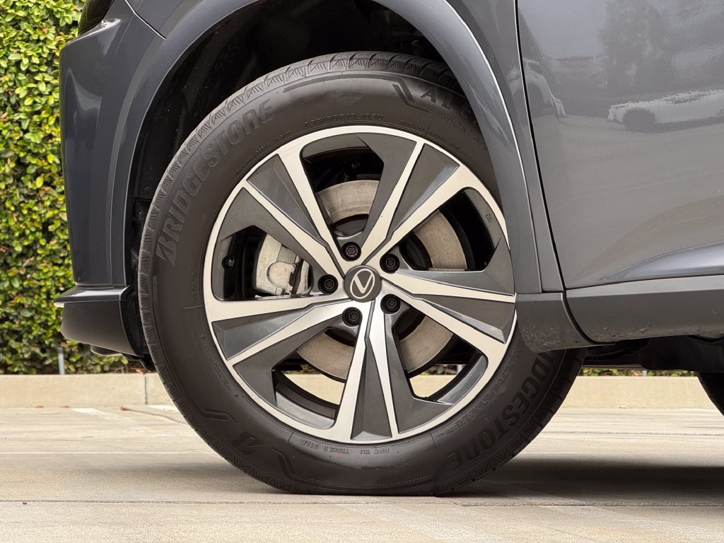 Certified 2026 Lexus RX 350 Premium w/ Accessory Package (Z1) FWD image 9