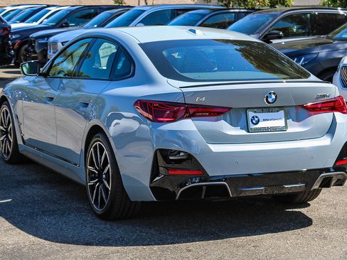 New 2026 BMW i4 xDrive40i w/ M Sport Package AWD/4WD image 4