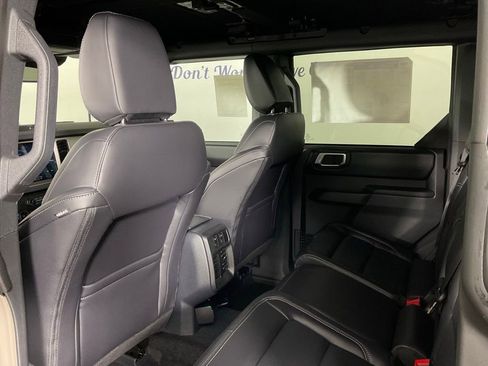 New 2026 Ford Bronco Outer Banks AWD/4WD image 15