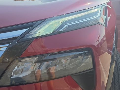 New 2026 Nissan Rogue Platinum w/ Platinum Premium Package AWD/4WD image 30