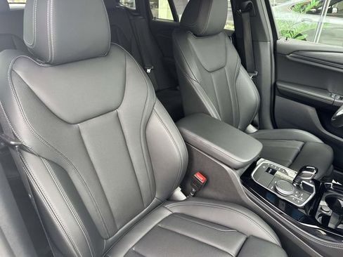 Used 2023 BMW X4 xDrive30i w/ Premium Package image 22