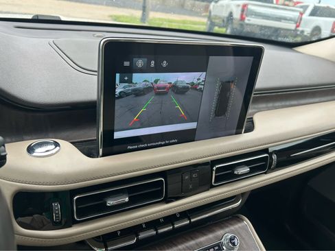 Used 2020 Lincoln Aviator Reserve w/ Equipment Group 202A AWD/4WD image 47