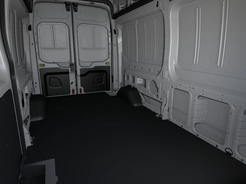 New 2026 Ford Transit 250 148 High Roof RWD image 12