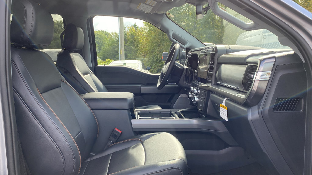 New 2027 Ford F350 Lariat w/ Lariat Premium Package AWD/4WD image 12