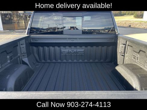 New 2026 GMC Sierra 1500 SLT image 23