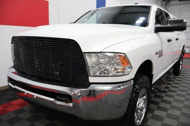 Used 2015 RAM 3500 SLT AWD/4WD image 3