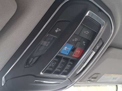 Used 2022 Jeep Grand Cherokee L Limited image 33