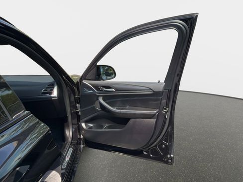 Used 2023 BMW X3 M40i image 21