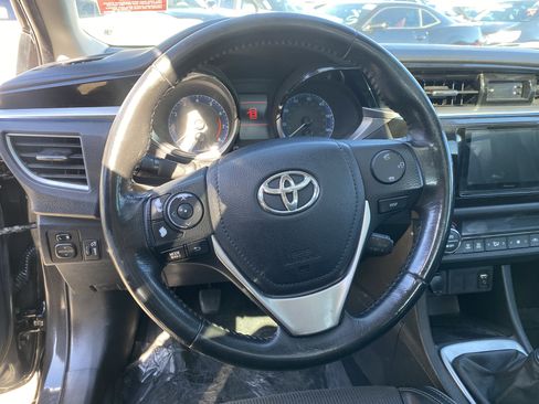 Used 2016 Toyota Corolla S FWD image 21
