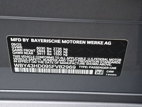 Used 2025 BMW i4 xDrive40i w/ Premium Package AWD/4WD image 26