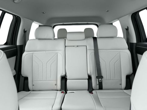 New 2025 Hyundai Santa Fe SEL AWD/4WD image 16
