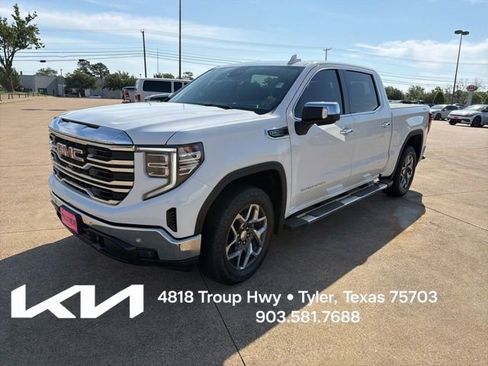 Used 2024 GMC Sierra 1500 SLT w/ SLT Premium Plus Package AWD/4WD image 3