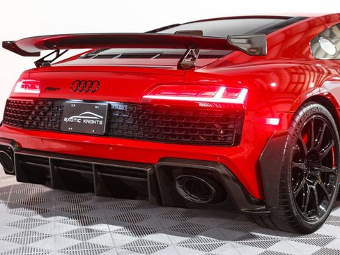 Used 2023 Audi R8 V10 GT RWD image 11