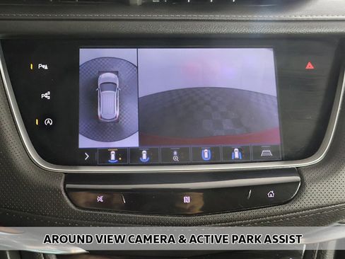 Used 2020 Cadillac XT5 Premium Luxury image 4