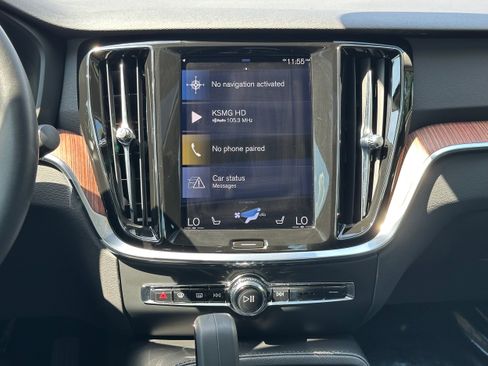 Certified 2022 Volvo S60 T8 R-Design Expression w/ Protection Package Premier image 15