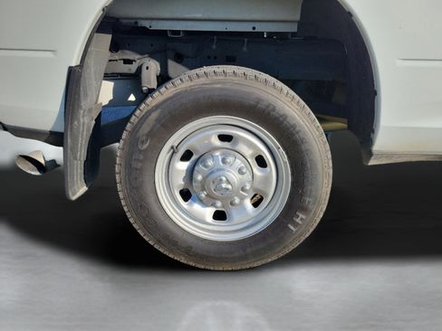 Used 2024 RAM 2500 Tradesman AWD/4WD image 18