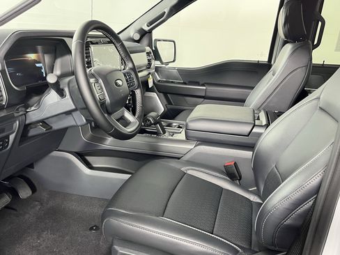 New 2025 Ford F150 Lariat w/ Equipment Group 502A High image 10