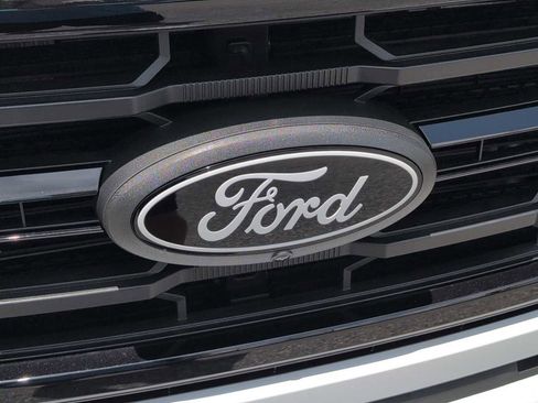 New 2025 Ford F150 XLT w/ Equipment Group 302A MID image 4