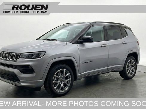 Used 2025 Jeep Compass Limited image 1