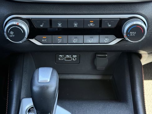 Used 2021 Nissan Altima 2.5 SR w/ SR Premium Package image 26