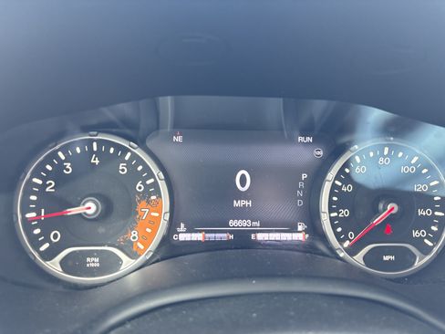 Used 2017 Jeep Renegade Limited AWD/4WD image 17