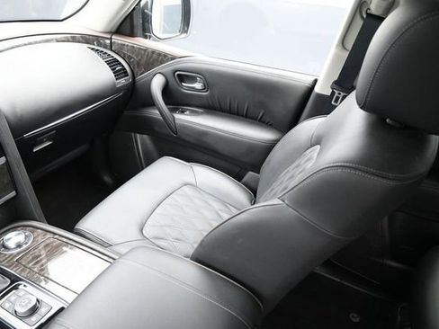 Used 2023 Nissan Armada Platinum w/ Captain's Chairs Package AWD/4WD image 11