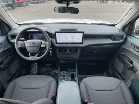Used 2025 Ford Maverick XL image 15