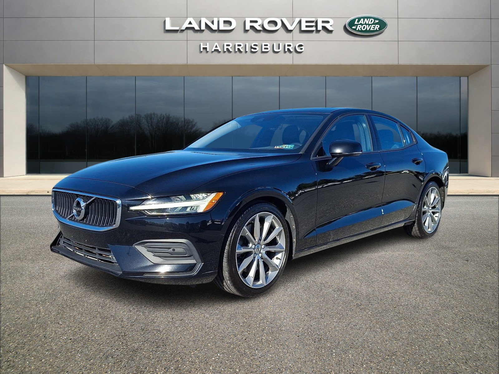 Used 2020 Volvo S60 T6 Momentum AWD/4WD image 1