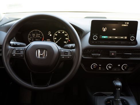 Used 2023 Honda HR-V LX image 19