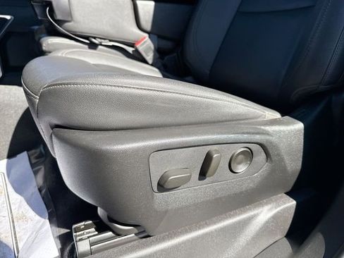 Used 2024 Chevrolet Silverado 2500 LTZ AWD/4WD image 12