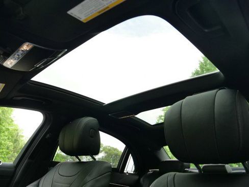 Used 2015 Mercedes-Benz S 550 4MATIC Sedan image 7
