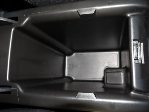 Used 2022 GMC Canyon Elevation w/ Elevation Premium Package image 28