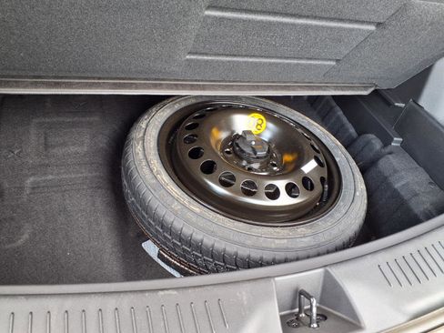 Used 2021 Buick Encore GX Preferred w/ Cold Weather Comfort Package FWD image 26