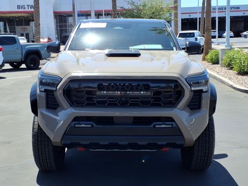Certified 2025 Toyota Tacoma TRD Pro AWD/4WD image 2