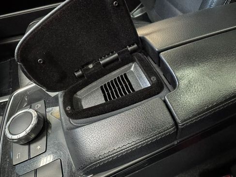 Used 2017 Mercedes-Benz E 400 4MATIC Coupe image 37