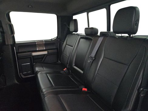 Used 2018 Ford F250 Lariat w/ Lariat Value Package image 15