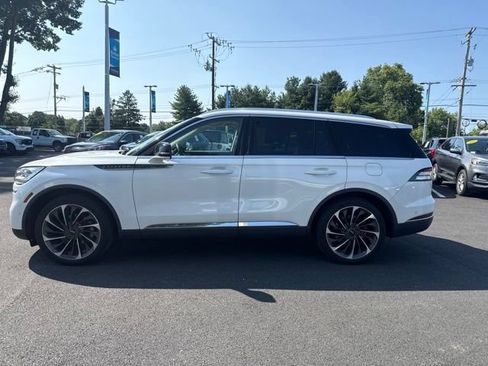 Used 2021 Lincoln Aviator Reserve w/ Equipment Group 202A AWD/4WD image 4