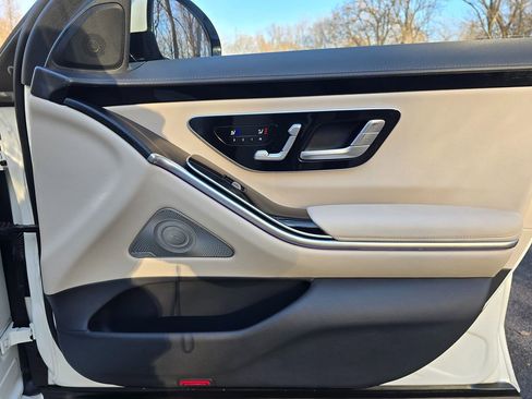 Used 2022 Mercedes-Benz S 500 4MATIC image 23