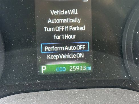 Used 2022 Toyota Sienna LE image 9