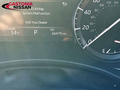 Used 2021 Toyota Highlander XSE image 15