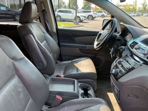 Used 2011 Honda Odyssey Touring image 19