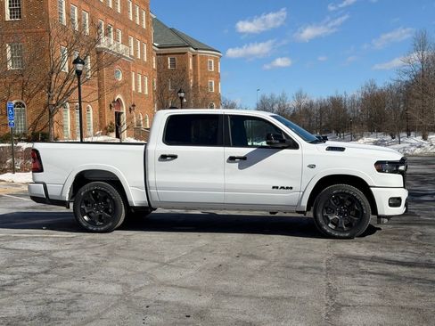 New 2026 RAM 1500 4x4 Crew Cab image 5