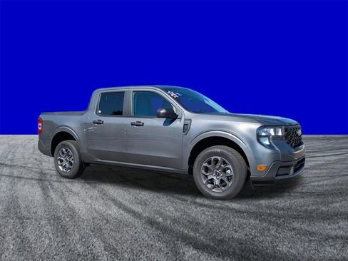 Certified 2026 Ford Maverick XLT FWD image 2