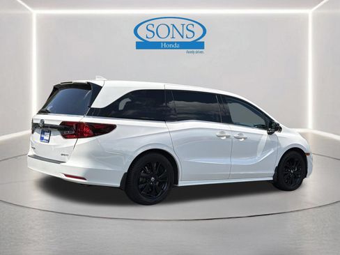 Certified 2024 Honda Odyssey Sport image 28